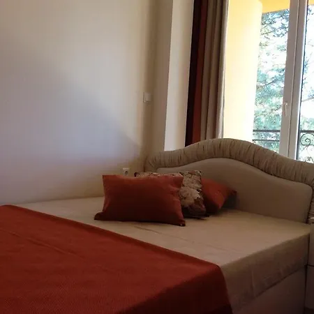 Marvel Deluxe Sveti Vlas